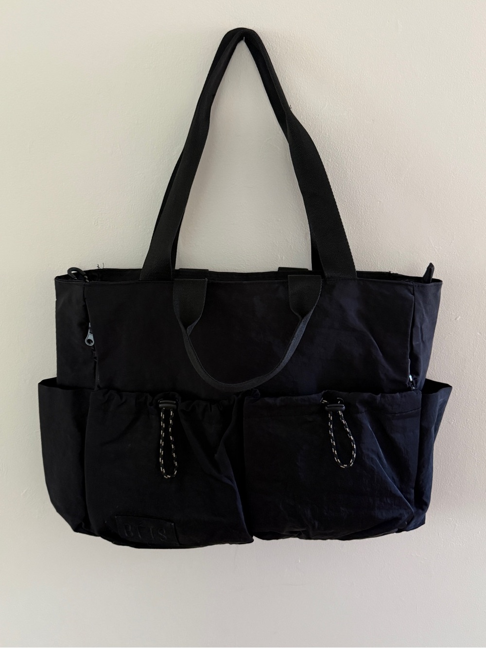 Beis sports tote - like new